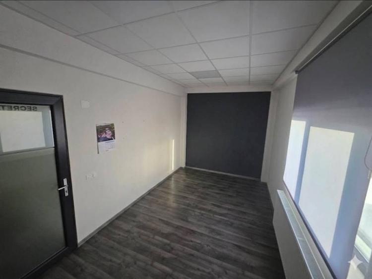 Spațiu comercial, de 70 mp, în Central