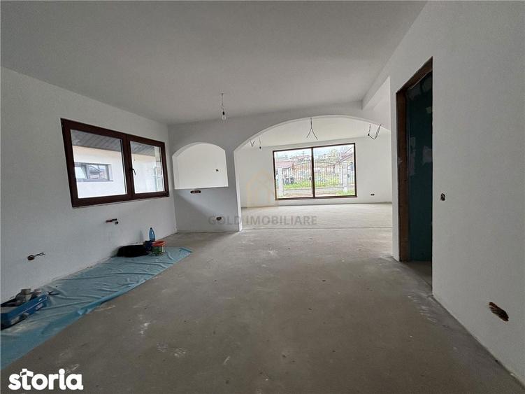 Casă cu 3 camere cu Teren 600 Mp în Tăuții-Măgherăuș