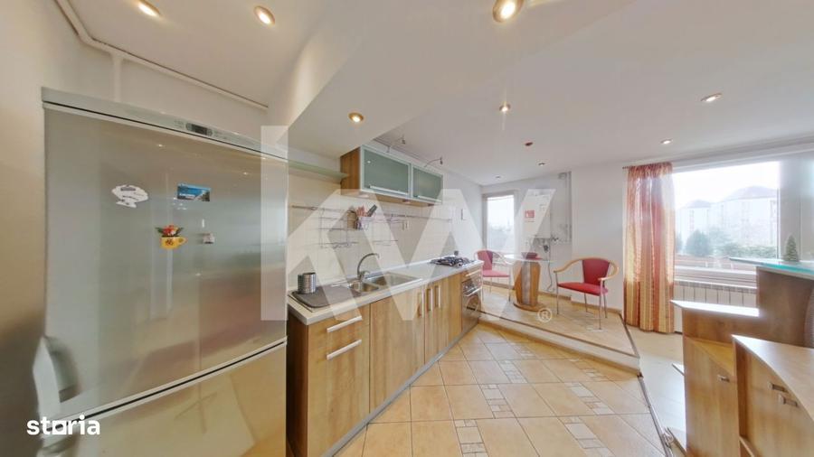 Apartament cu 2 camere semidecomandat, mobilat în Sud