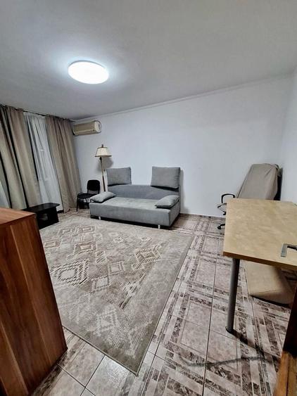 Inchiriere apartament cu 3 camere sector 4 - 9