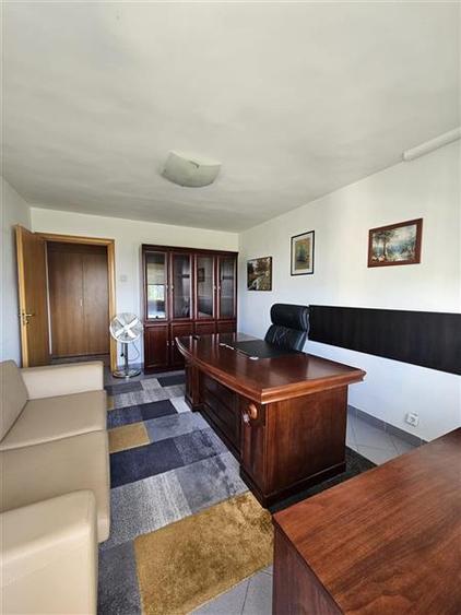 Apartament cu 3 camere decomandat, mobilat în Unirii