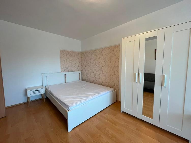 Apartament cu 2 camere decomandat în Zorilor