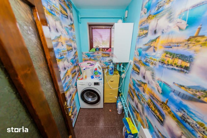 Casă cu 4 camere cu Teren 758 Mp în Coltău