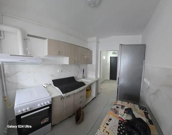 Inchiriez apartament 2 camere in Campina mobilat si utilat complet, aer conditionat,totu este nou - 6