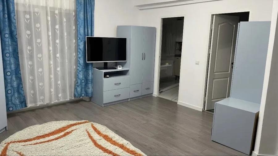 Garsonieră semidecomandată, mobilată în Florești