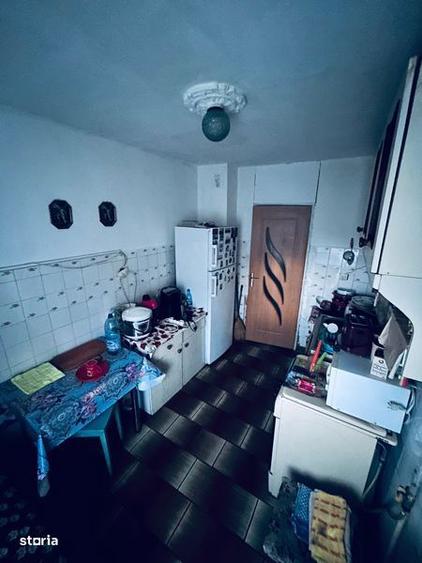 Apartament cu 3 camere în Aurel Vlaicu