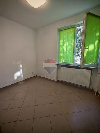 Spațiu comercial de vânzare - 51 mp, vitrină stradală Calea Severinul - 10
