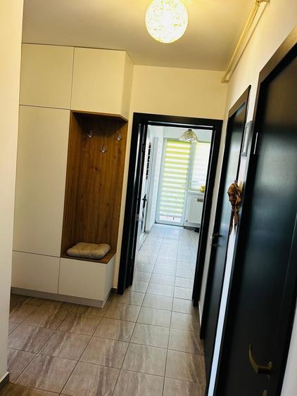 Apartament cu 2 camere decomandat în Sânpetru