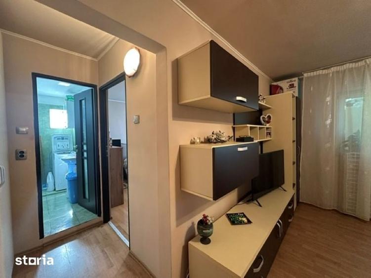 Apartament cu 2 camere semidecomandat în Rogerius