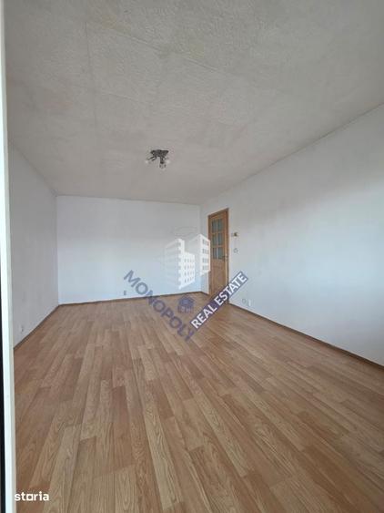 Apartament cu 2 camere decomandat în Scriitorilor
