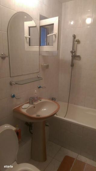 Apartament cu 3 camere în Rahova