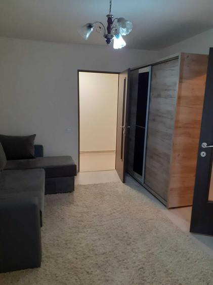 Inchiriez apartament 2 camere pe str. Moldovei Targu-Mures - 3
