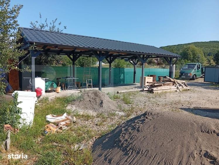 Casă cu 3 camere în Ivănești