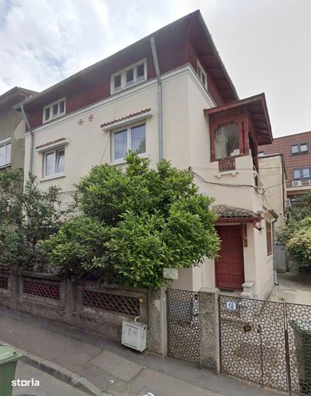 Apartament cu 3 camere în Dorobanți