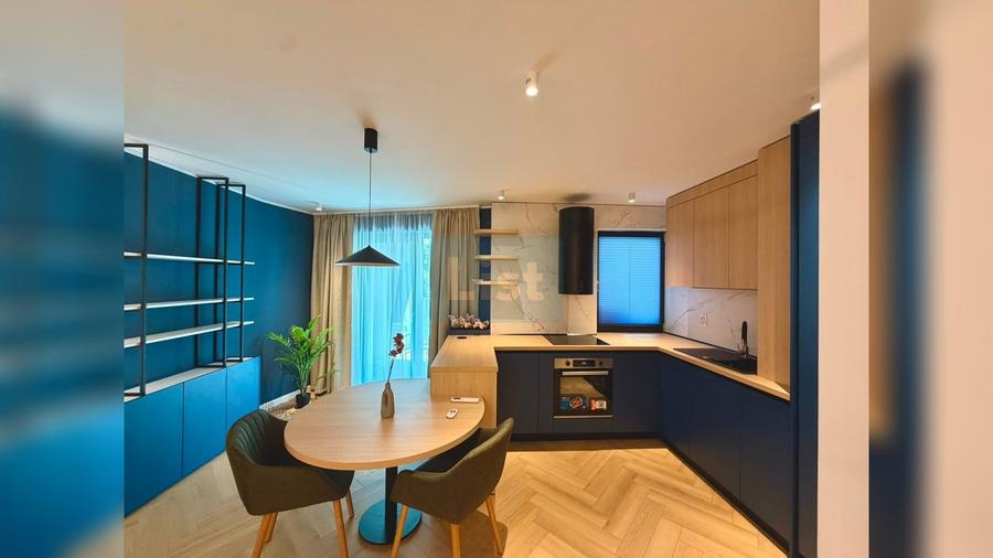 Apartament cu 2 camere semidecomandat în Mărăști