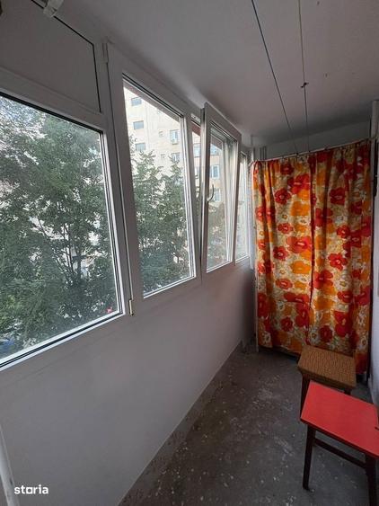 Apartament cu 2 camere decomandat în Crângași