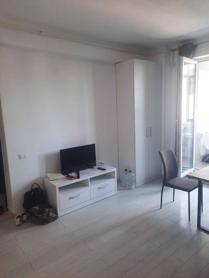 Apartament cu 2 camere decomandat în Chiajna