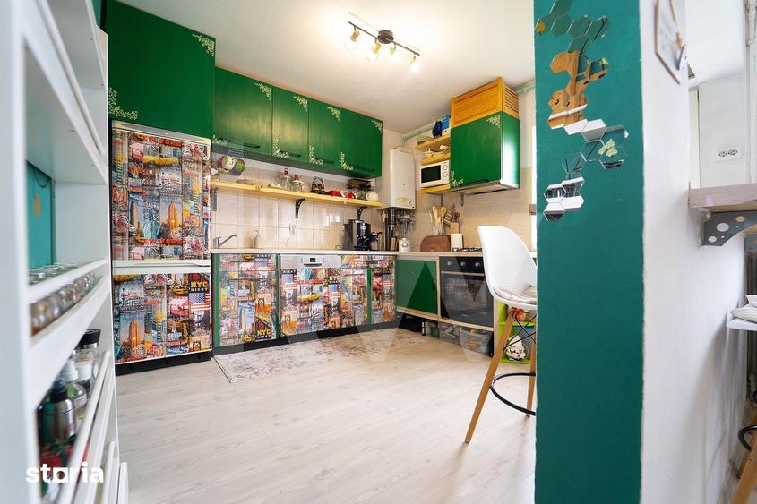 Apartament cu 3 camere semidecomandat în Cedonia