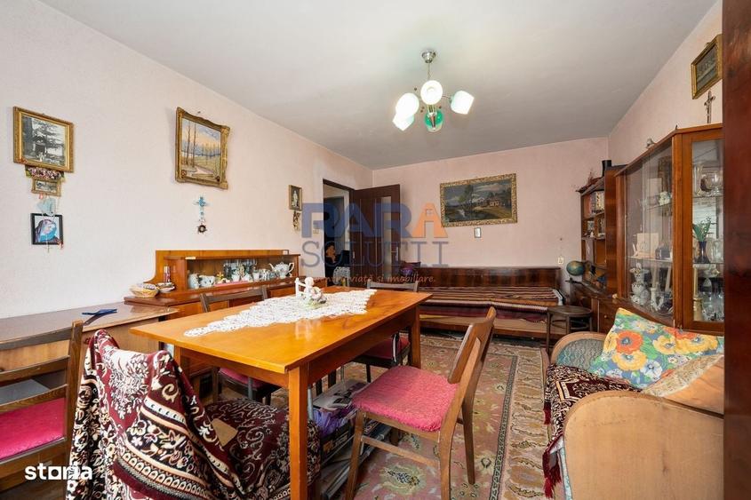 Apartament cu 3 camere decomandat în Horia