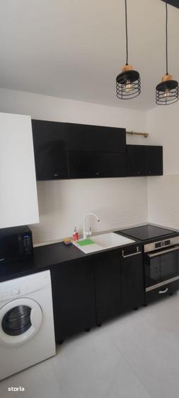 Apartament cu 2 camere decomandat în Europa