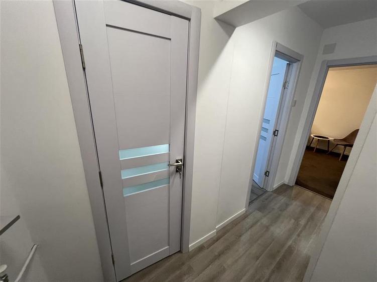 Studio renovat-mobilat premium-etaj 3(lift), zona Big- Marelbo - 10