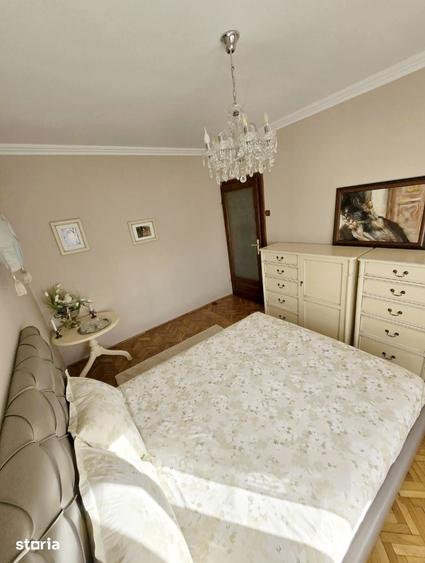 Apartament cu 3 camere în Central