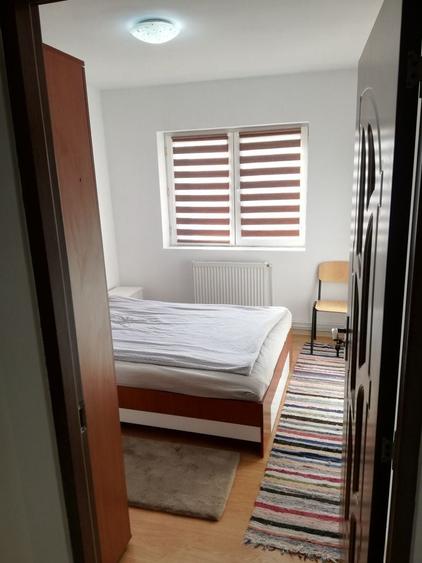 Apartament cu 2 camere semidecomandat în Lipovei