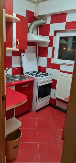 Garsonieră decomandată în Prundu