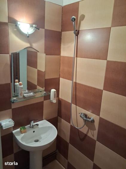 Apartament cu 2 camere în Km 4