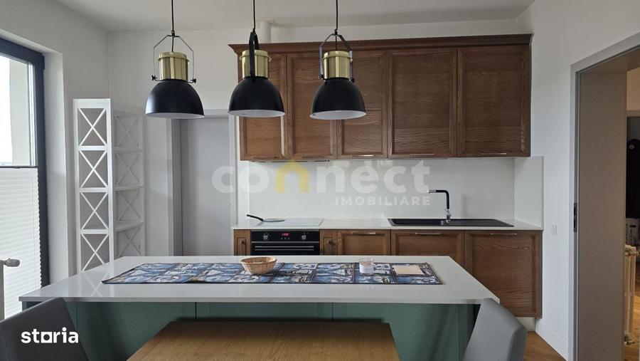 Apartament cu 4 camere în Central