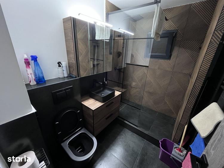 Apartament cu 2 camere decomandat în Între Lacuri