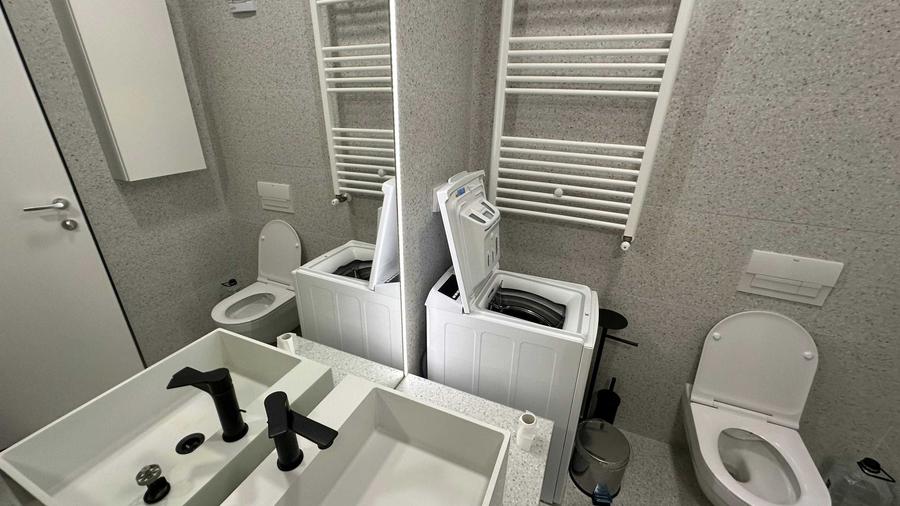 Apartament cu 2 camere decomandat, mobilat în Politehnica