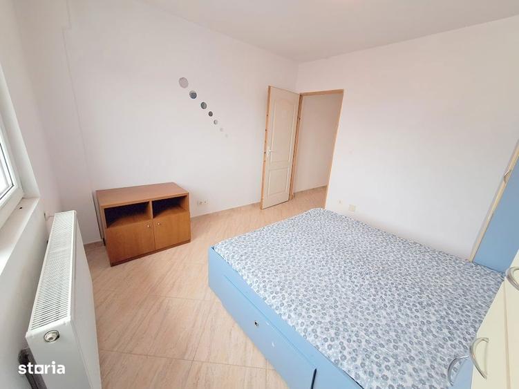 Apartament cu 3 camere în Mioriței