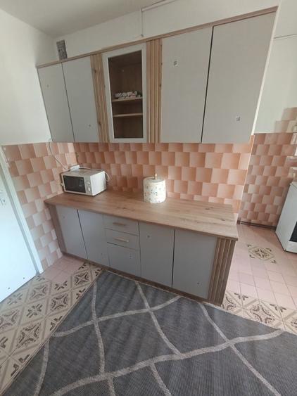Apartament cu 2 camere decomandat în Tudor
