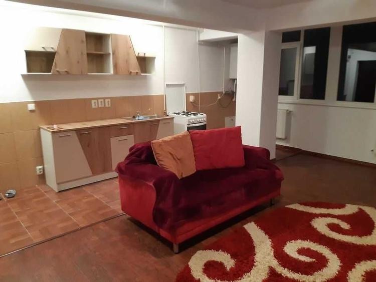 Inchiriez apartament 2 camere - 1