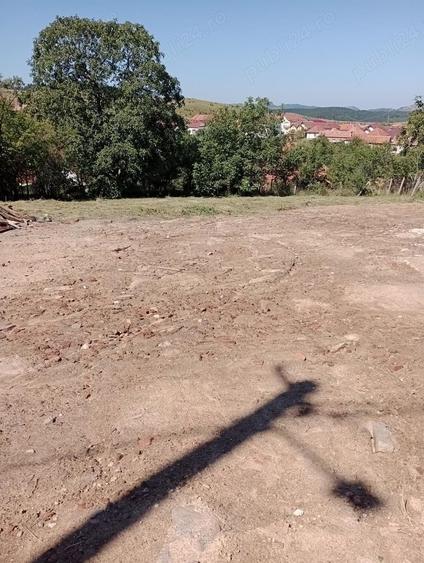 Teren de 479 mp, în Poiana Sibiului