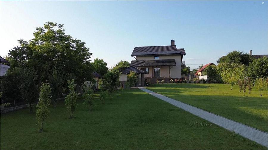 Casă individuală cu 6 camere cu Canalizare în Ițcani