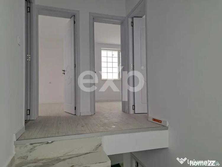 Casă cu 4 camere cu Teren 2500 Mp în Trivale