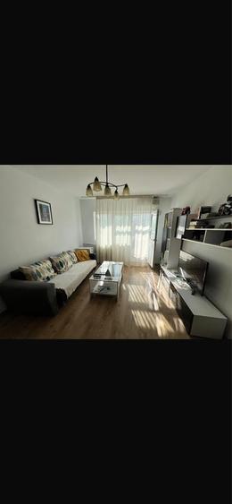 Apartament cu 2 camere semidecomandat în Exterior Vest