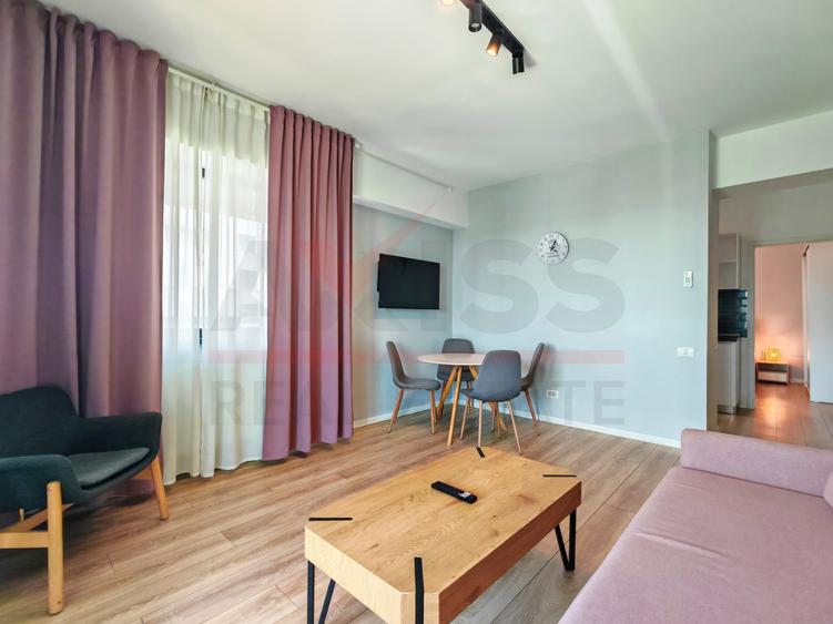 Apartament cu 2 camere decomandat, mobilat în Central
