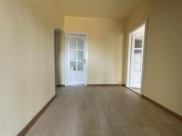 Casă individuală cu 4 camere cu Teren 2029 Mp în Cataloi