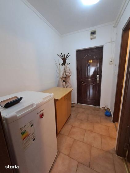 Garsonieră decomandată în Central