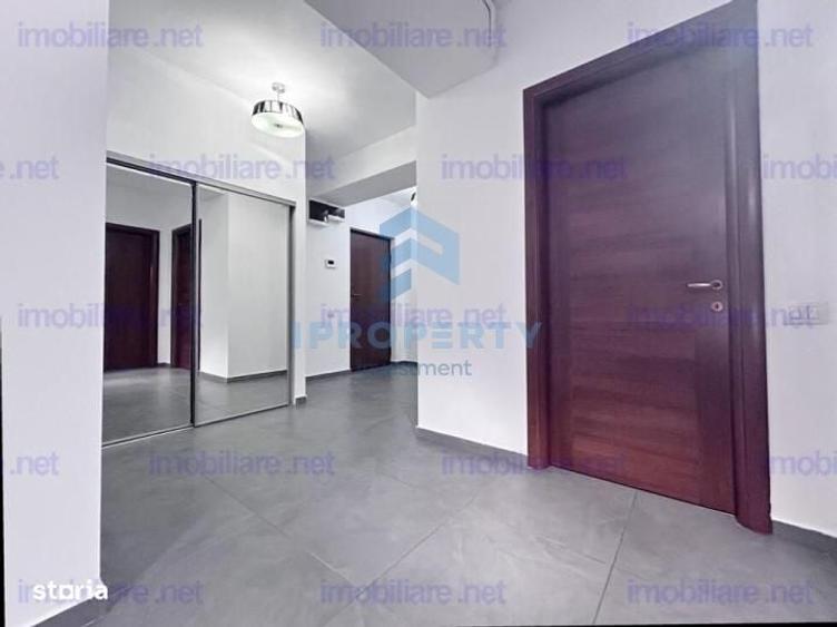 Apartament cu 3 camere decomandat în Băneasa