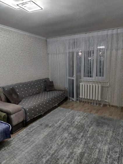 Garsonieră decomandată în Gorjului