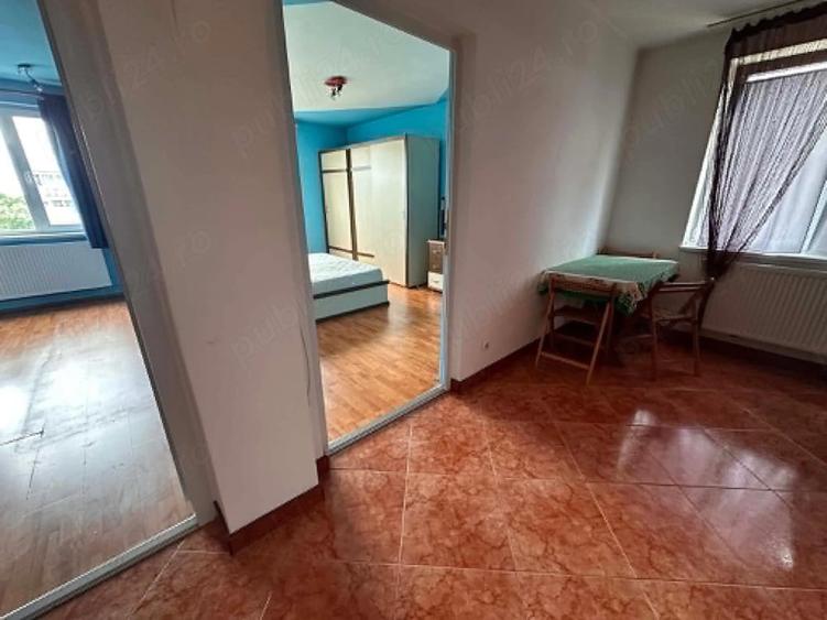 Apartament cu 2 camere decomandat în Circumvalațiunii