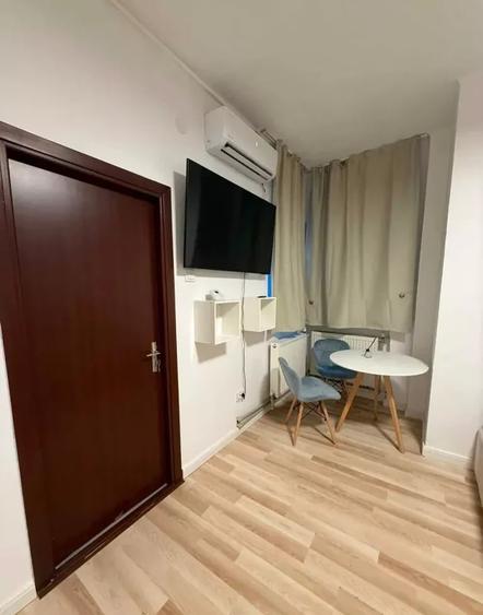 Garsonieră decomandată, mobilată în Sala Palatului