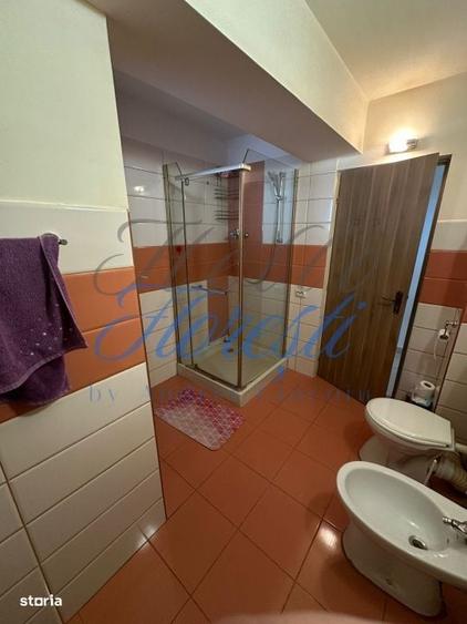 Apartament cu 2 camere semidecomandat în Florești