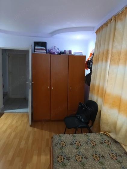 Garsonieră decomandată în Gară