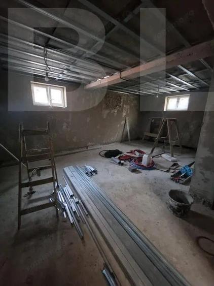 Casă cu Teren 800 Mp în Central