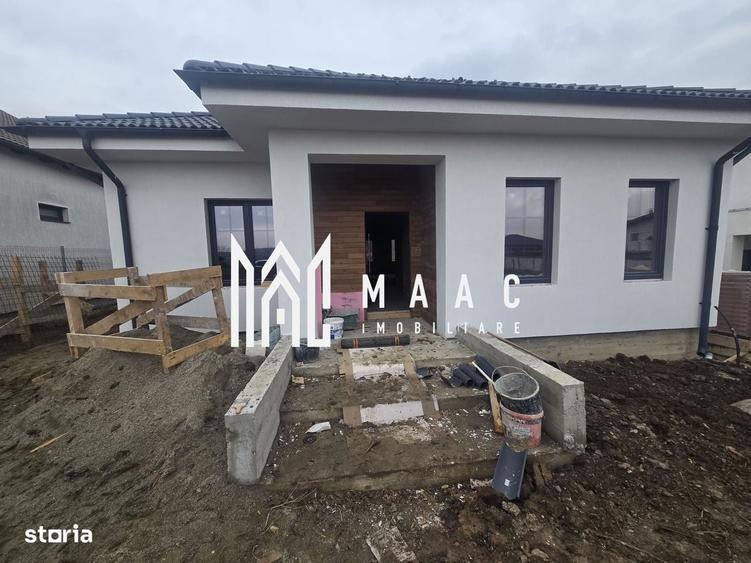 Casă cu 4 camere decomandat în Tineretului